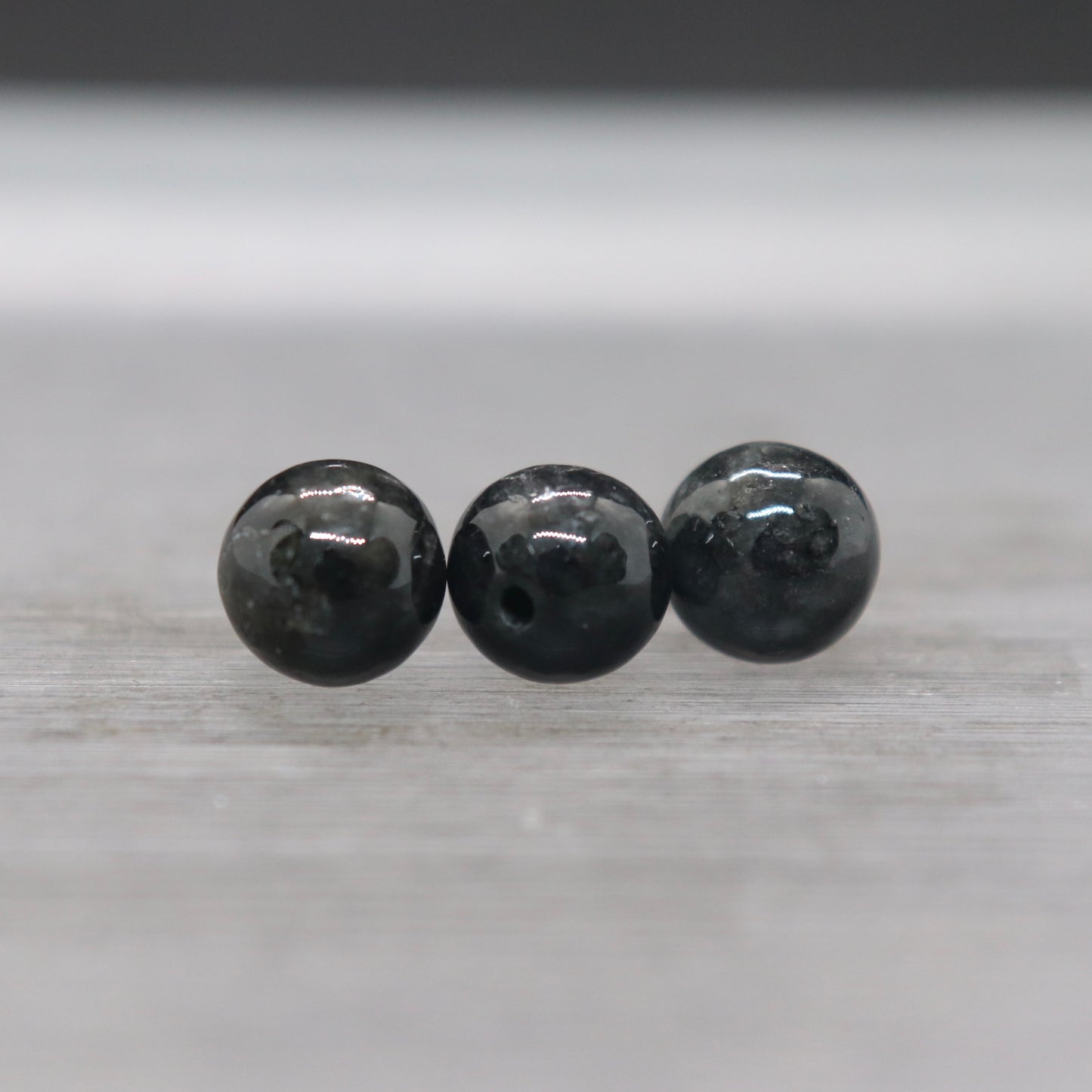 黒翡翠8㎜一粒売り