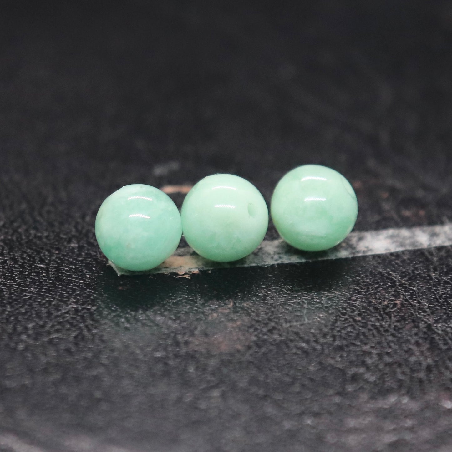 エメラルド6㎜一粒売り