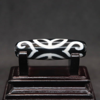 双心金銭老玉髄天珠37.8㎜