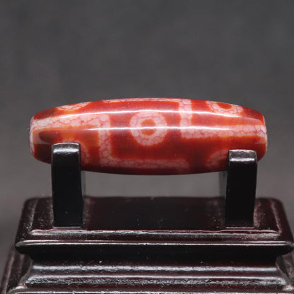 右下がり九眼紅天珠37.9㎜