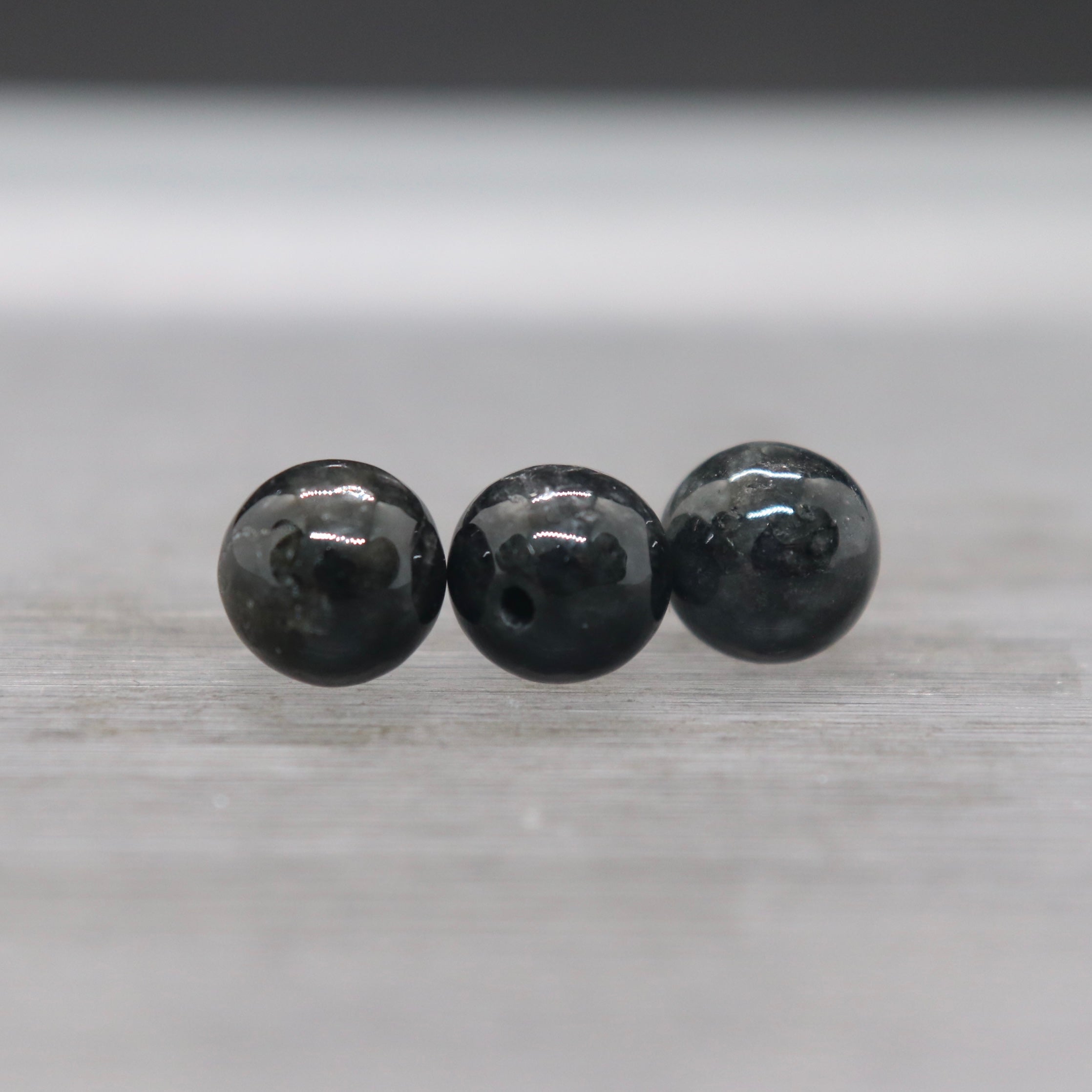 黒翡翠8㎜一粒売り