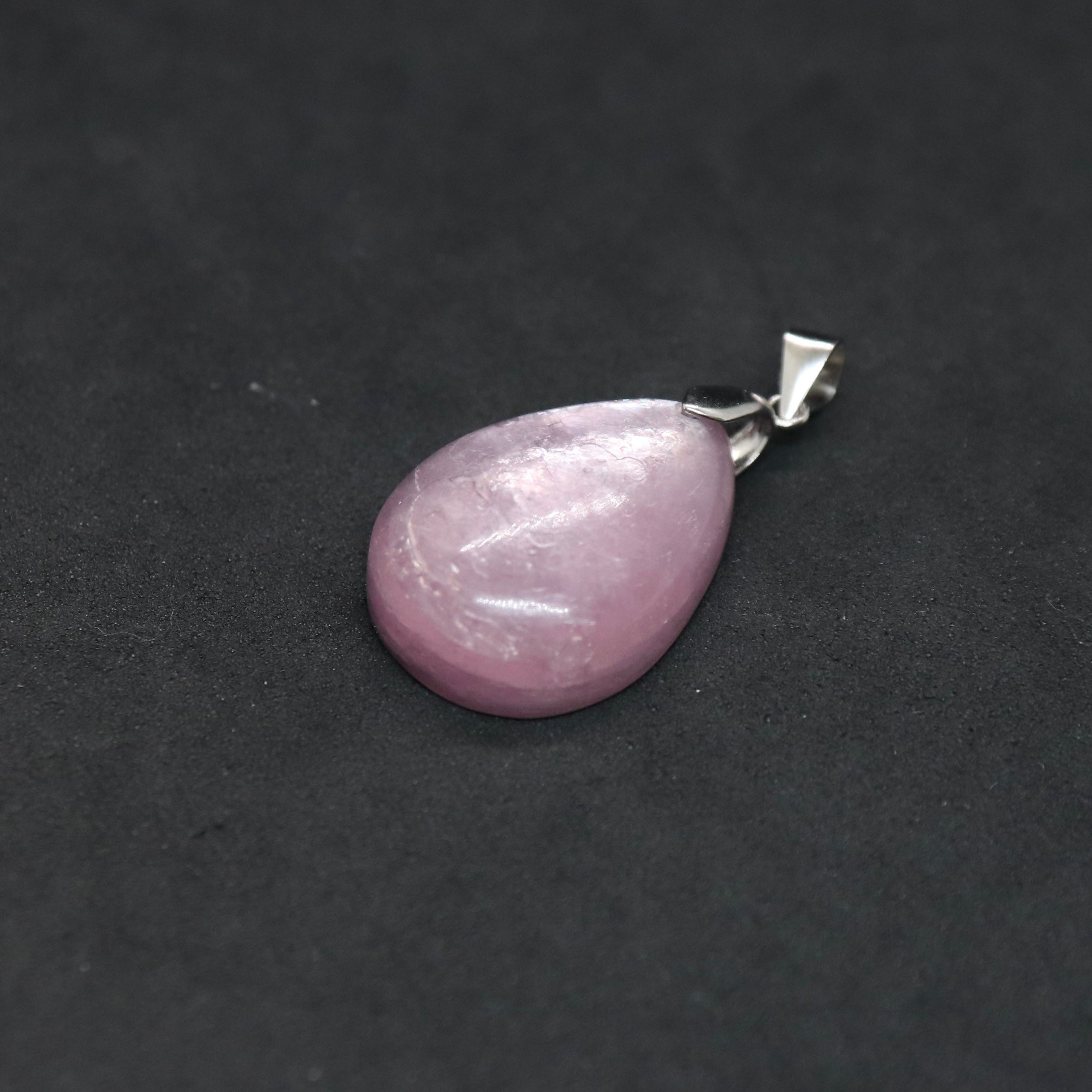 レピドライトペンダントトップ22.8㎜ – 天然石屋 優月堂