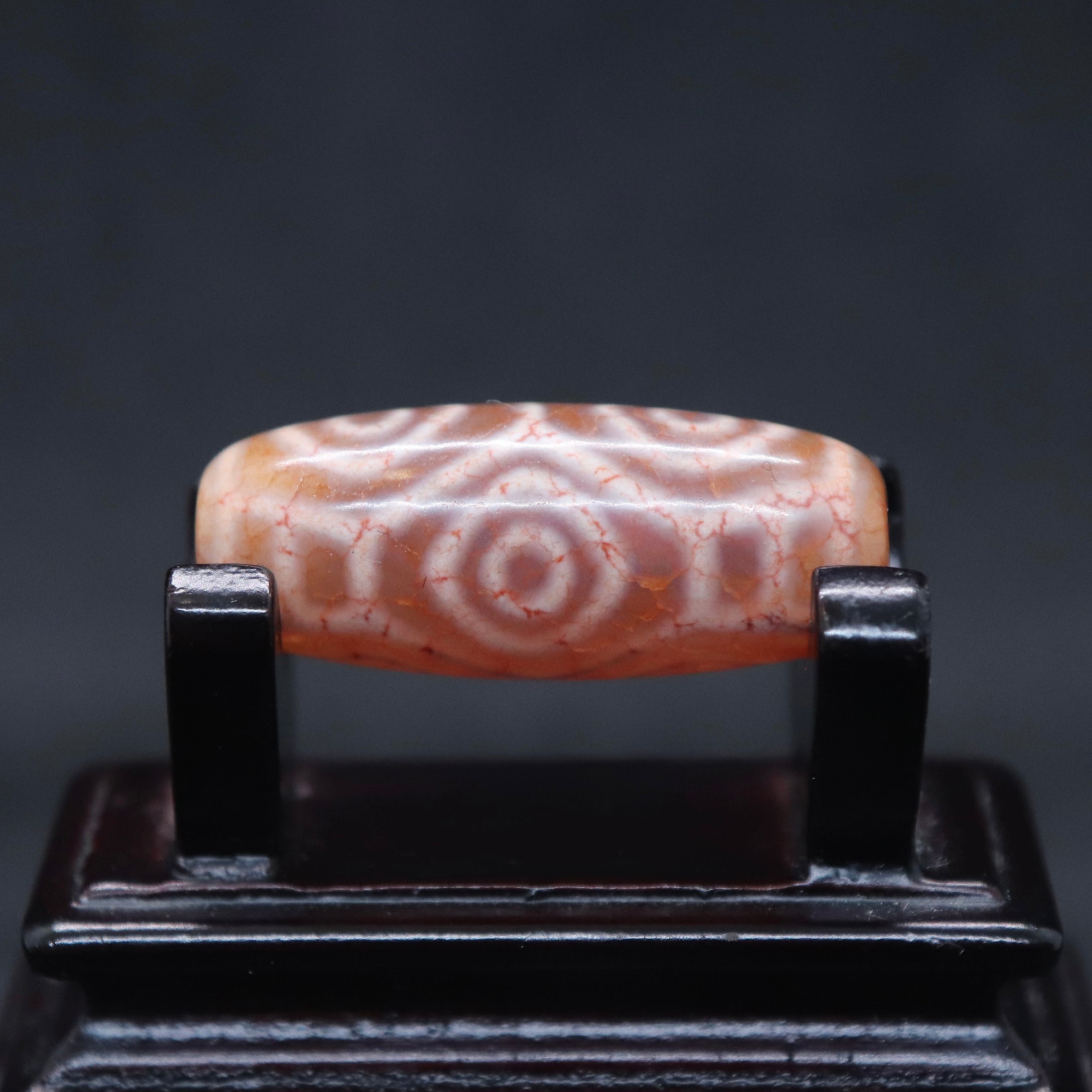 希少！龍眼新天珠！気泉天珠！すっごいどーんとくる！ 七眼天珠・希少 老鉱 風水天珠堂 200901-8 : 風水天珠堂 - 通販