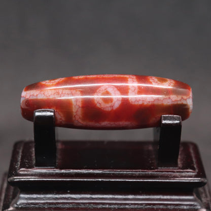 右下がり九眼紅天珠37.9㎜