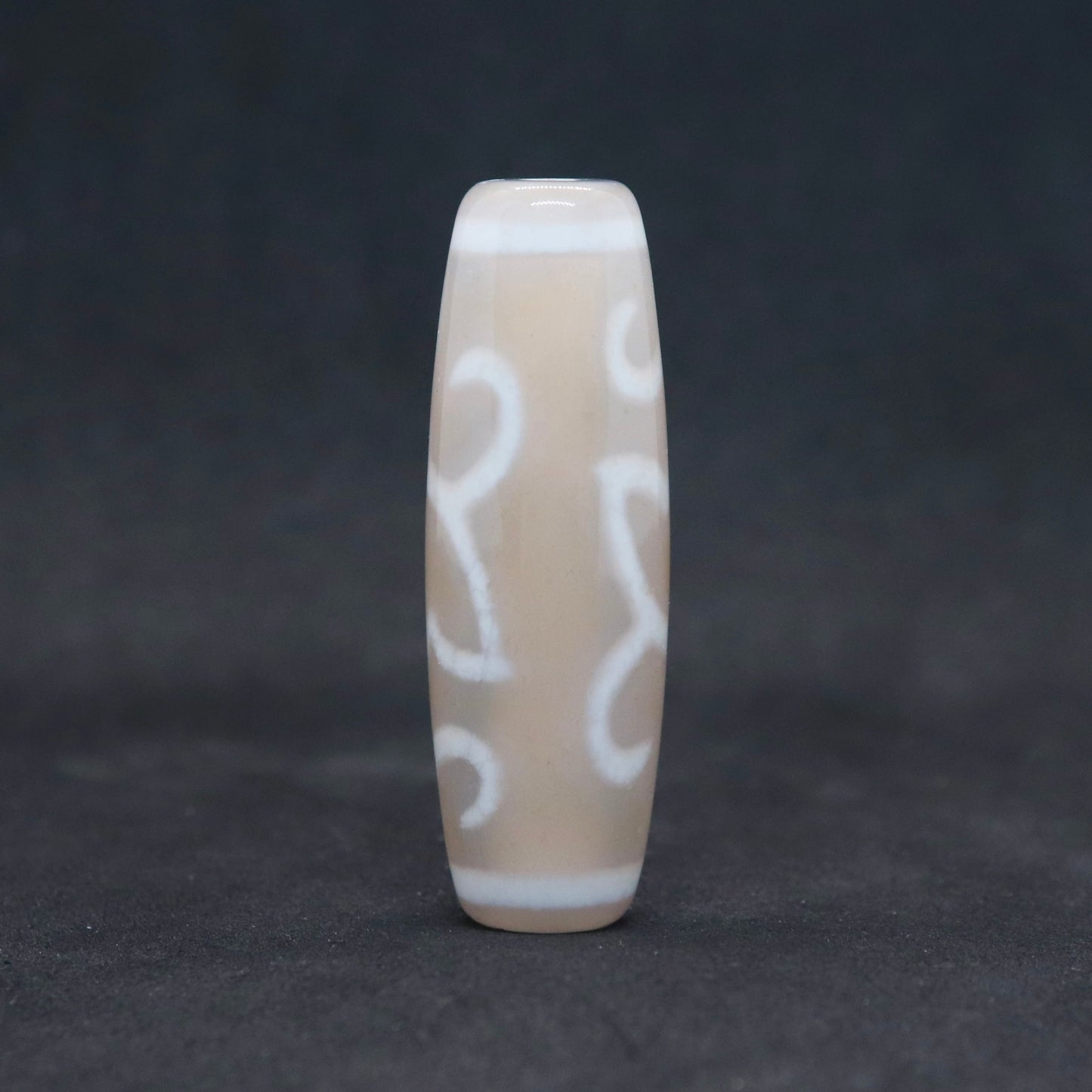 老玉髄水蓮花天珠