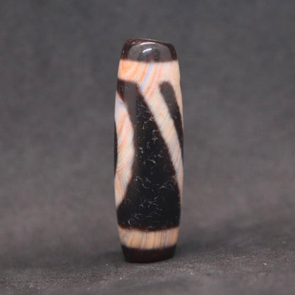 赤朱砂一眼山形天珠34.5㎜