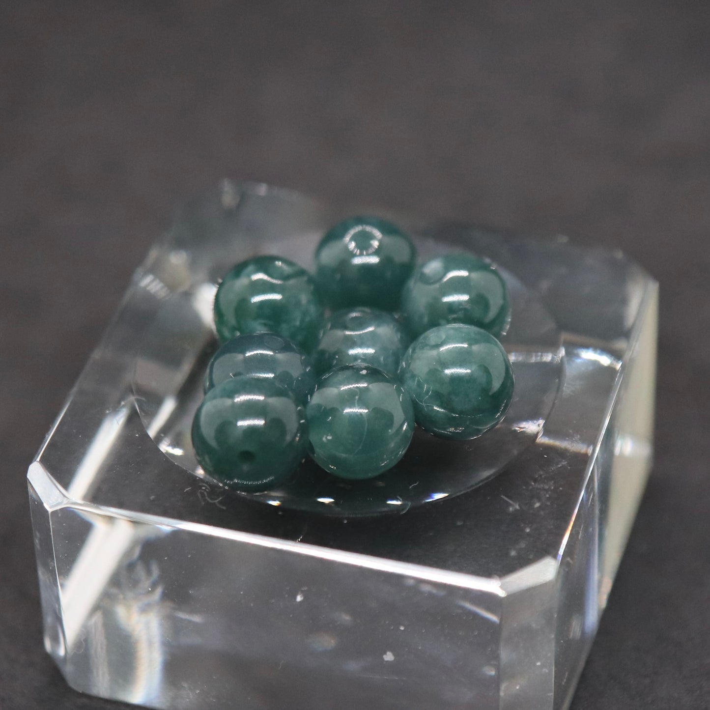 グアテマラ翡翠7㎜一粒売り