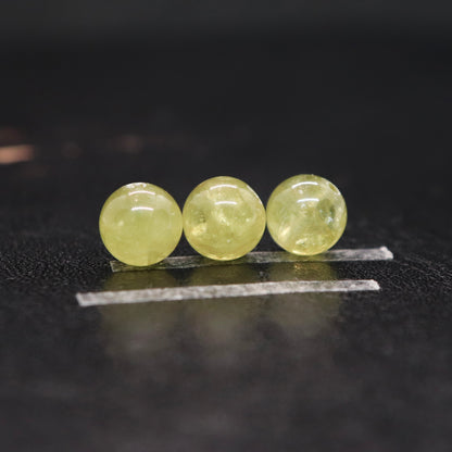 グリーンガーネット7.5-8㎜一粒売り