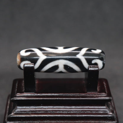 双心金銭老玉髄天珠37.8㎜