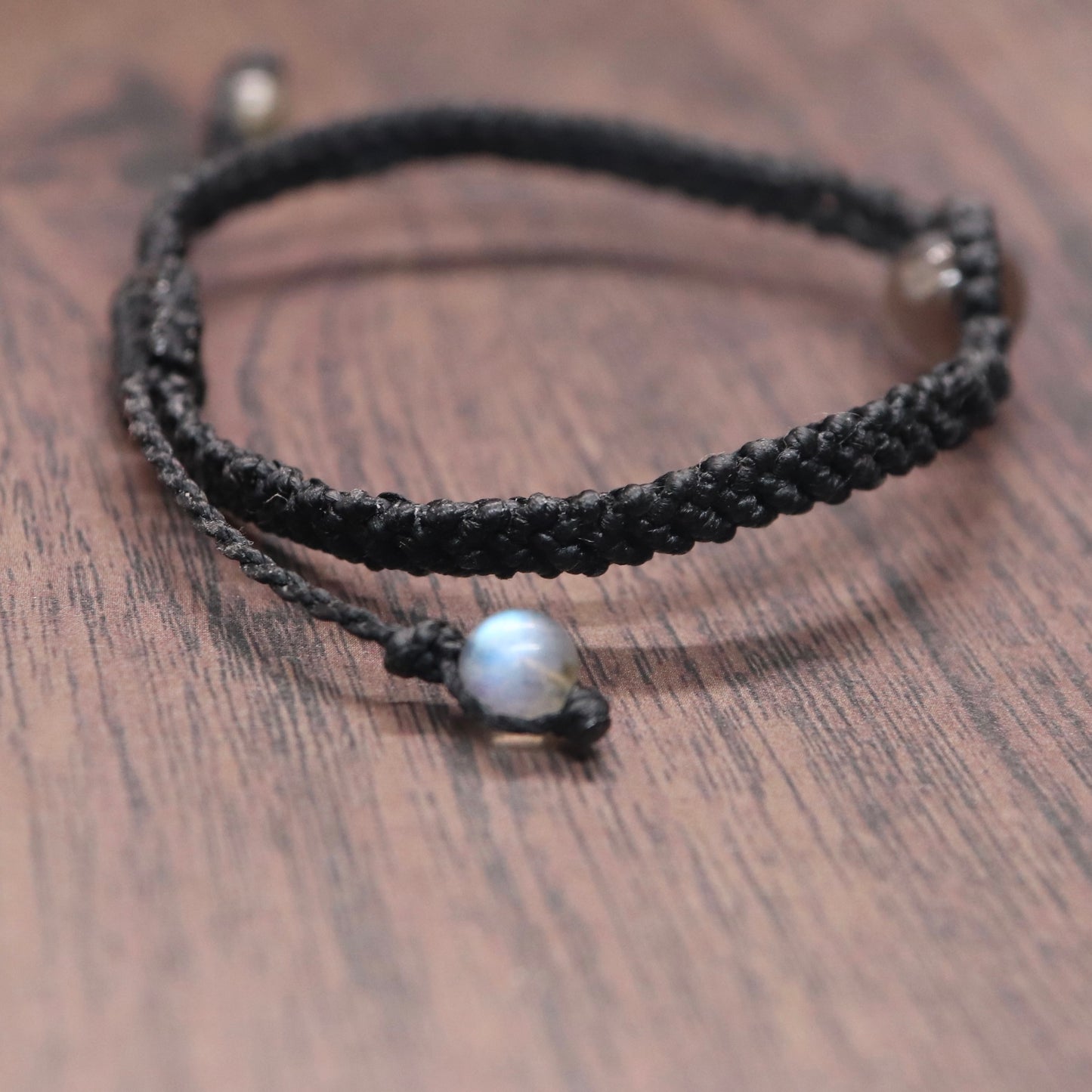 オレンジラブラドライトマクラメブレスレット