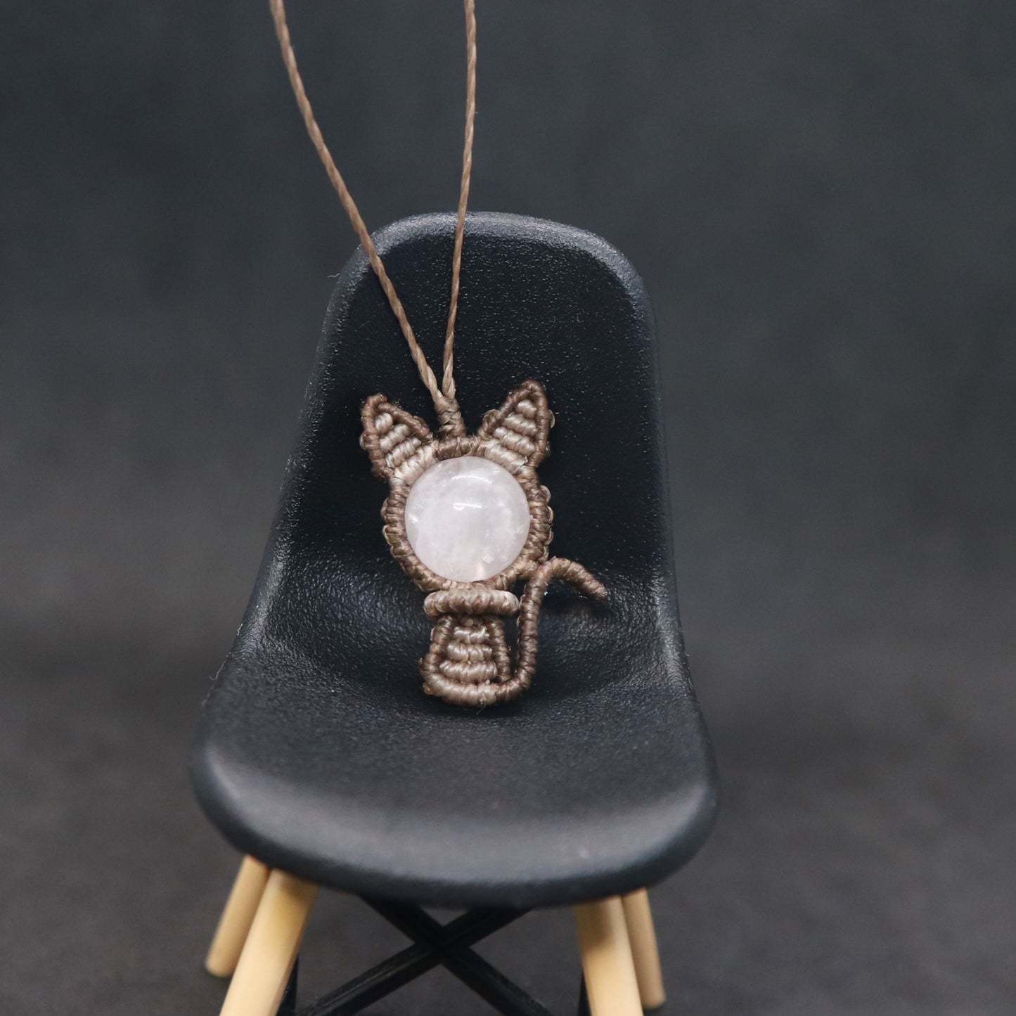 ローズクォーツ猫