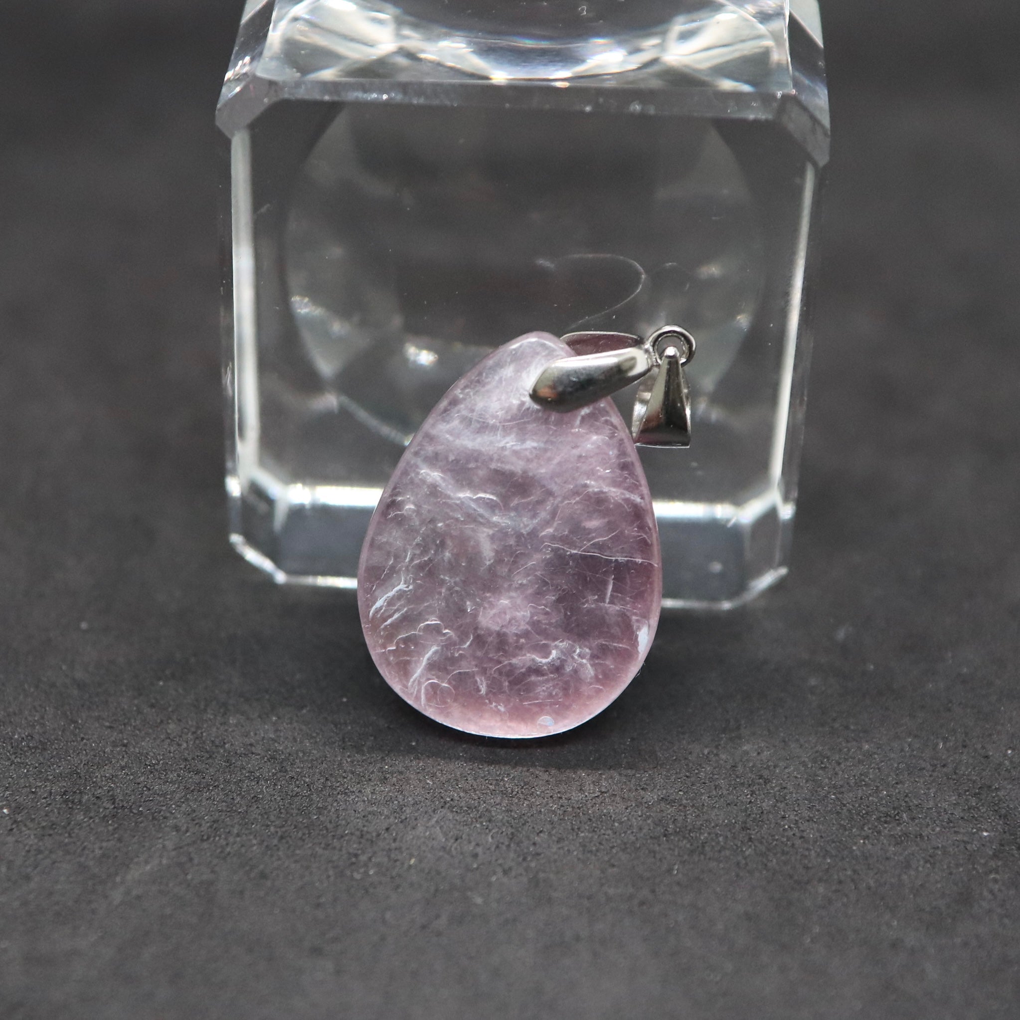 レピドライトペンダントトップ22.8㎜ – 天然石屋 優月堂