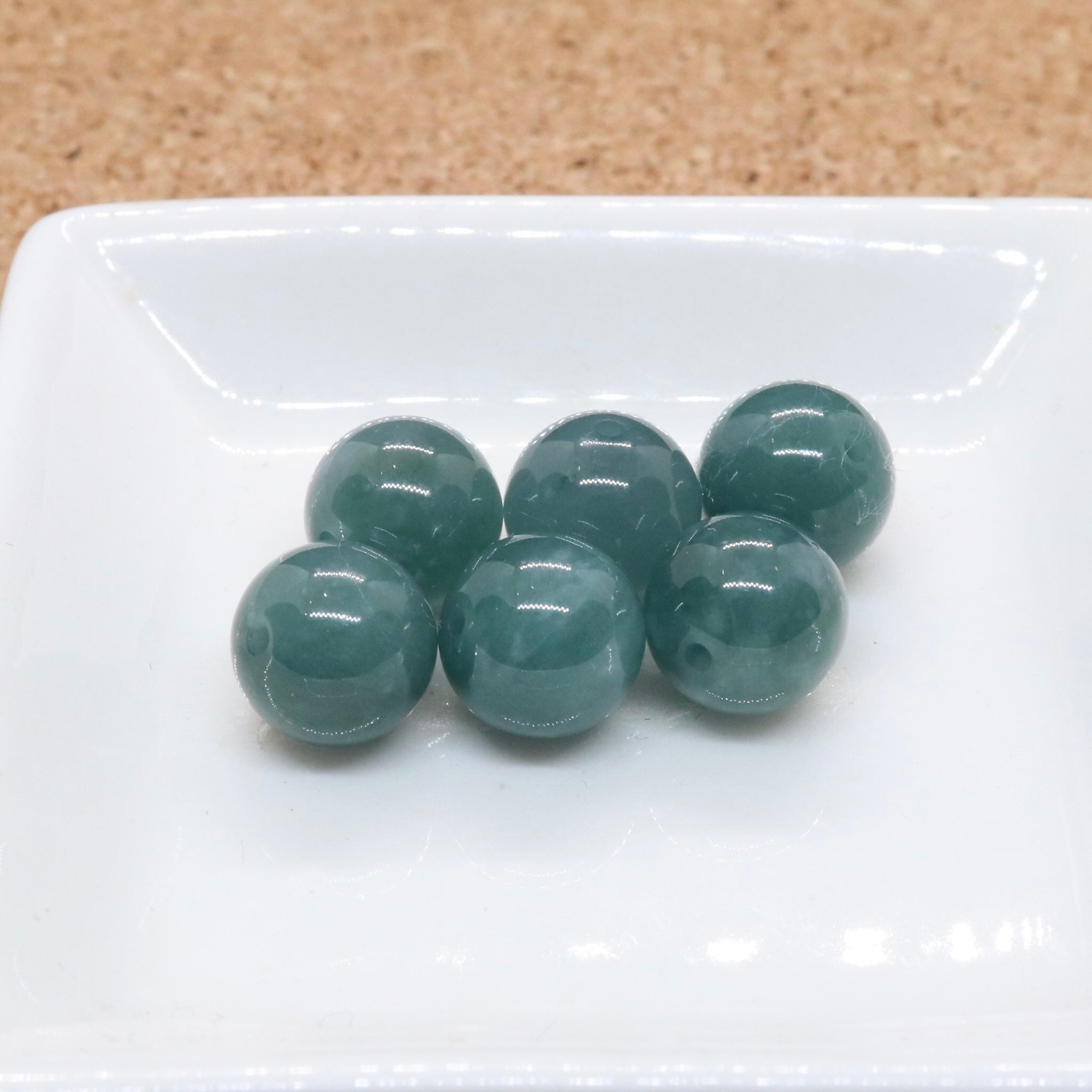 グアテマラ翡翠9.5㎜一粒売り