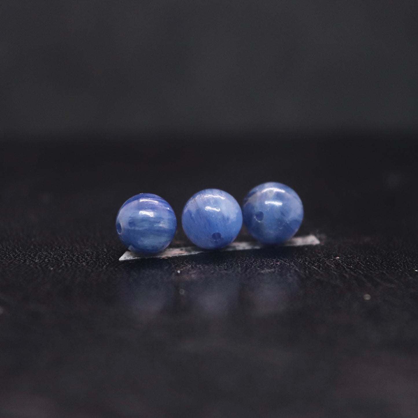 無着色カイヤナイト8㎜一粒売り
